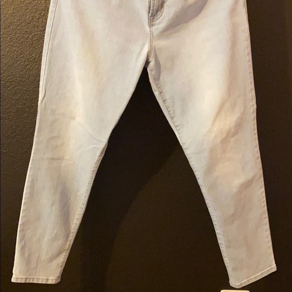 Super Skinny Jeans - Picture 2 of 4